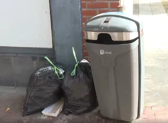 Vuilnisbak Mol