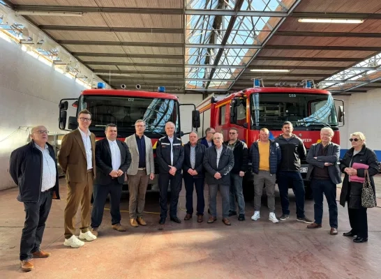 Turnhout schenkt brandweerwagen aan Vinatori