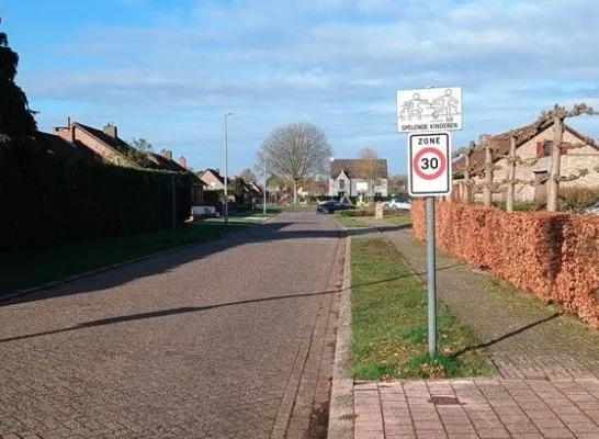 Bord Zone 30 Dessel