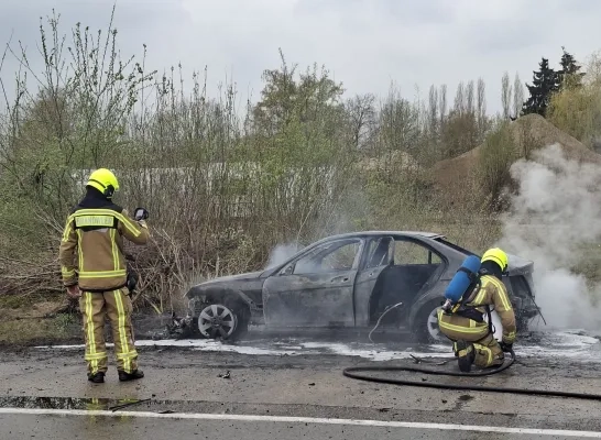 Auto uitgebrand Meerhout