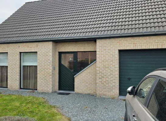 Onderzoek naar dood van vrouw in woning Leest bij Mechelen