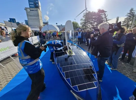 solar tour van start
