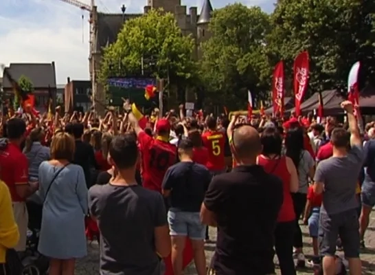 Groot scherm tijdens WK voetbal