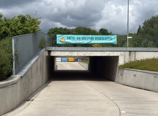 Tangent Mechelen fietspad voetpad afgesloten Borchtbrug
