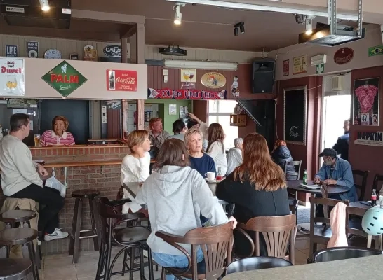 stamcafé Den Hoek in Olen sluit na 20 jaar  