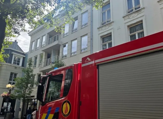 Gasthuisstraat Turnhout afgesloten wegens brandje dakterras