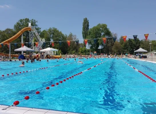 wembad vita den uyt buitenzwembad