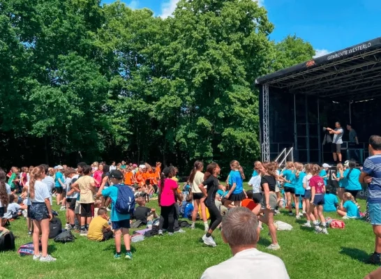 Leerlingen Westerlo sporten samen