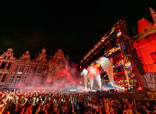 Maanrock Feest Podium IJzerenleen