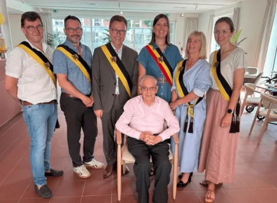 100-jarige duffel gevierd.