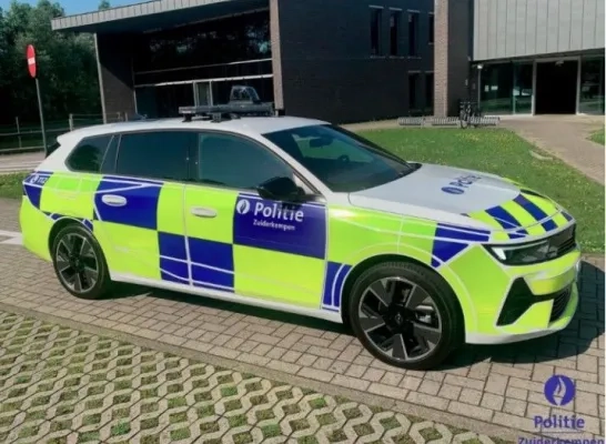 Nieuwe patrouillewagens politie Zuiderkempen