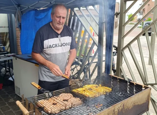 Buurtbarbecue Luc Van Son Coloma Tervuursesteenweg