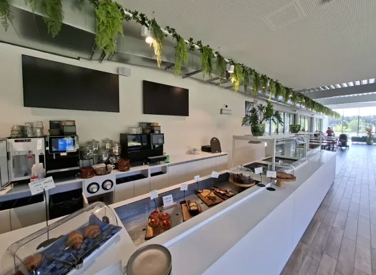 cafetaria zwembad Lille.