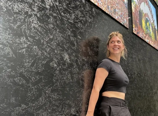 Chloë Beyers DJ Karakals