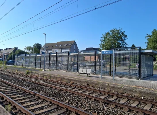 Nieuwe fietsenstalling station Puurs