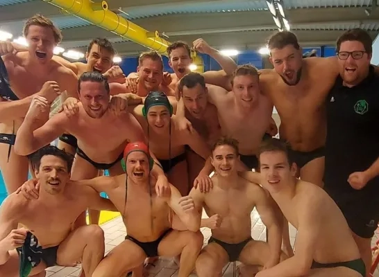 waterpolo mechelen vijfde plaats 130524 2 foto Facebook.jpg Waterpolo Mechelen Pirates na de laatste wedstrijd van het seizoen