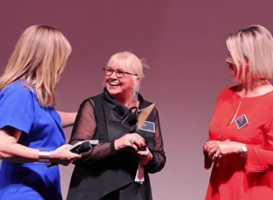 sophie vangheel - foto womed award.png