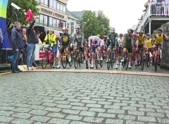 Wout van Aert Steelt de Show in Spannend Na-Tourcriterium van Herentals!