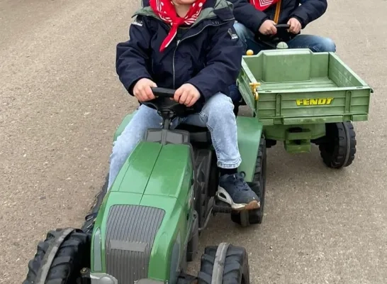 02-02-2024_tractor_kleuters_kasterlee_2.png