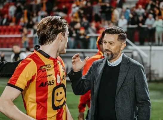 Besnik Hasi blijft trainer bij KV Mechelen Besnik Hasi blijft trainer bij KV Mechelen