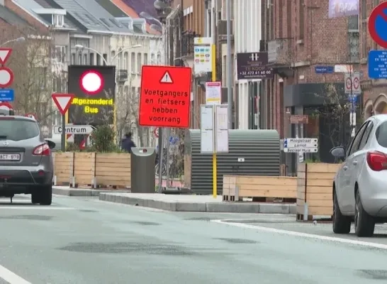 Vesten Mechelen knips doorgang zorgverleners Vesten Mechelen knips doorgang zorgverleners
