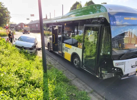 bus De Lijn ongeval Turnhout bus De Lijn ongeval Turnhout