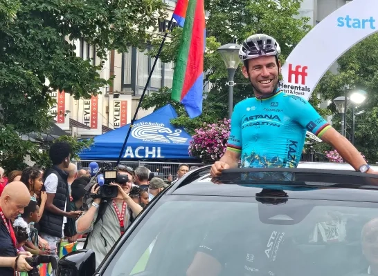 legende Mark Cavendish wordt als een held onthaald in Herentals