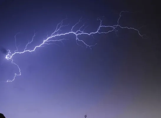 Bliksem boven Gierle