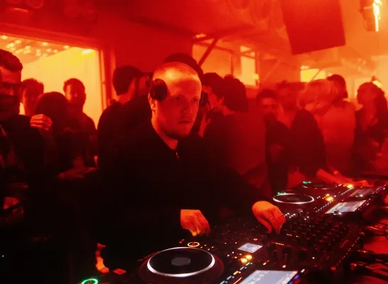 Circoloco Fort Liezele Chris Stussy DJ Koze techno house muziek underground festival Circoloco Fort Liezele Chris Stussy DJ Koze techno house muziek underground festival