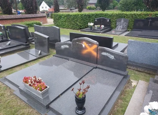 graven kerkhof Olmen markering graven kerkhof Olmen markering