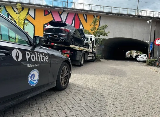 Lokale Politie Rivierenland rekent roekeloze bestuurder in Lokale Politie Rivierenland rekent roekeloze bestuurder in