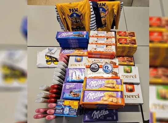 Politie Rivierenland klist winkeldieven met honderden euro's aan winkelwaar in hun bezit Politie Rivierenland klist winkeldieven met honderden euro's aan winkelwaar in hun bezit