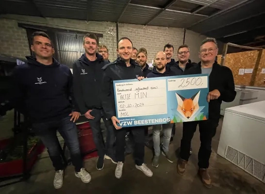 vzw Beestenbos festival herbruikbare bekers goede doel Actie MIN Mol vzw Beestenbos festival herbruikbare bekers goede doel Actie MIN Mol