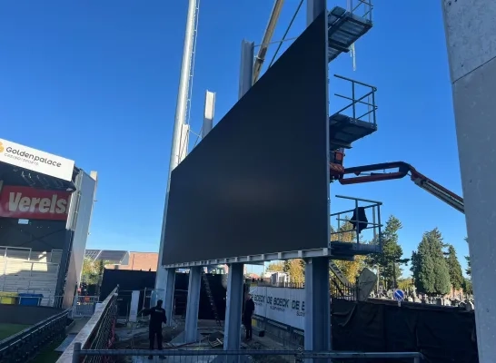 nieuw scorebord KV Mechelen