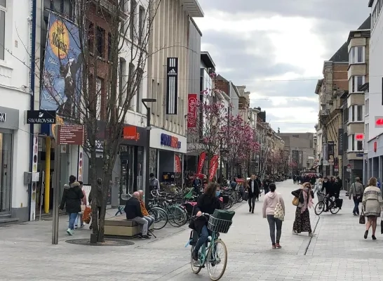 Bruul Mechelen winkelstraat centrum stad Bruul Mechelen winkelstraat centrum stad