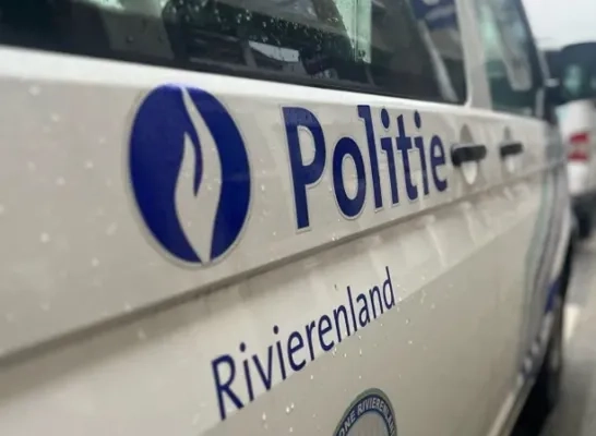 politie rivierenland combi
