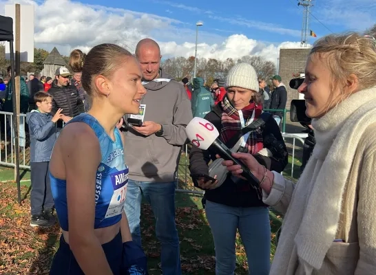 Jana Van Lent op het BK in Jana Van Lent wordt Belgisch kampioene veldlopenHulshout Jana Van Lent op het BK in Jana Van Lent wordt Belgisch kampioene veldlopenHulshout