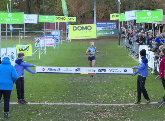 Jana Van Lent pakt goud op BK veldlopen Jana Van Lent pakt goud op BK veldlopen