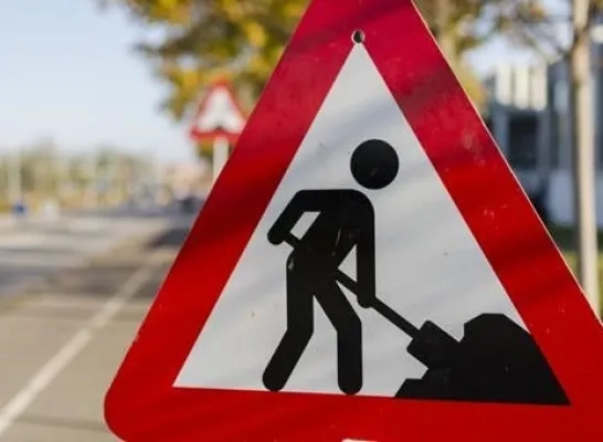 Er wordt gewerkt aan de weg tussen Muizen en Bonheiden Er wordt gewerkt aan de weg tussen Muizen en Bonheiden