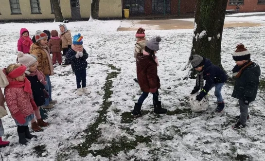 Sneeuwpret school Ravels Eel