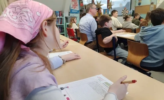 groot dictee Leest Sint-Niklaasschool