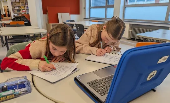 Amnesty International schrijfactie Sint-Norbertusinstituut Duffel