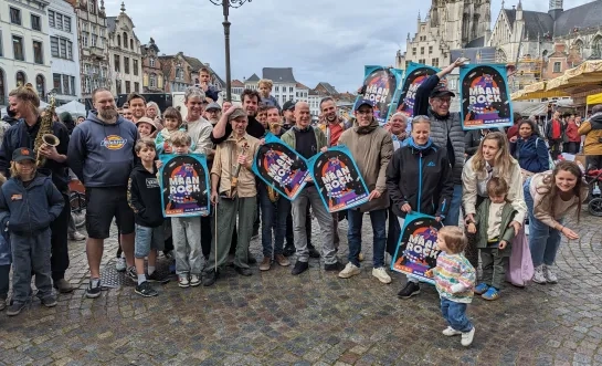 Voorstelling eerste namen Maanrock