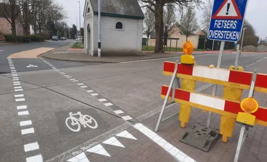 Sint-Apollonialaan Hangarstraat fiets Mol