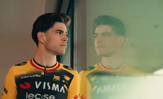Wout Van Aert Ronde Van Vlaanderen nieuwe outfit