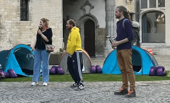 Sleep Out op binnenplein Mechels stadhuis