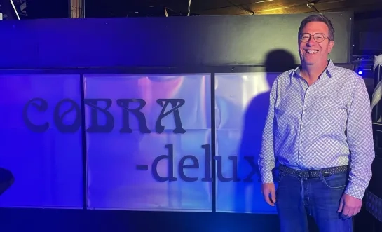 Cobra Deluxe Lichtaart