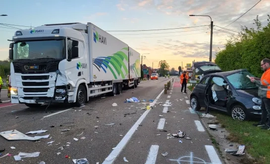ongeval Herselt Aarschotsesteenweg, 1 dode en 4 gewonden