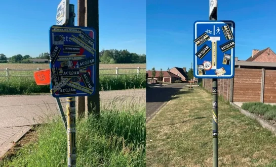stickers op verkeersbord politie kasterlee.