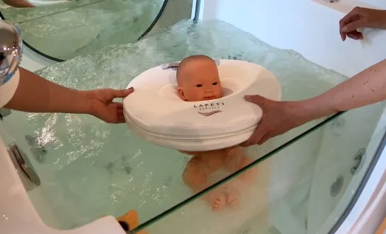 LaPeTi Babyspa Larum Geel baby